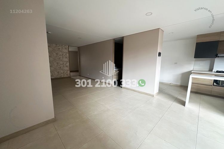 Apartamento de 2 alcobas en arriendo en Conquistadores, Medellín, 108 m² · foto 2 de 24