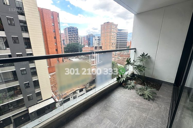 Apartamento de 2 alcobas en arriendo en Conquistadores, Medellín, 108 m² · foto 7 de 24