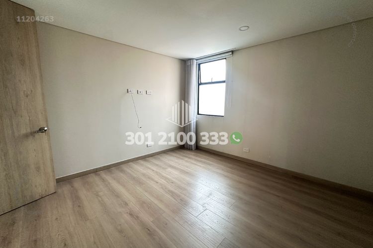 Apartamento de 2 alcobas en arriendo en Conquistadores, Medellín, 108 m² · foto 17 de 24