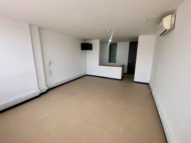 Oficina en arriendo en El Poblado, Medellín, 62 m² · foto 5 de 14