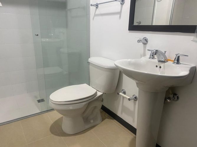 Oficina en arriendo en El Poblado, Medellín, 62 m² · foto 14 de 14