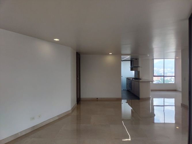 Apartamento de 3 alcobas en arriendo en Santa María De Los Ángeles, Medellín, 146 m² · foto 16 de 18