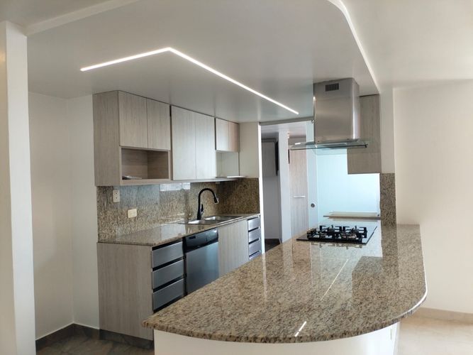 Apartamento de 3 alcobas en arriendo en Santa María De Los Ángeles, Medellín, 146 m² · foto 6 de 18