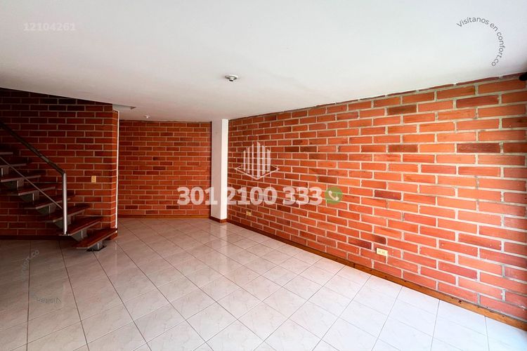Apartamento de 2 alcobas en arriendo en Loma Del Indio, Medellín, 80 m² · foto 3 de 24