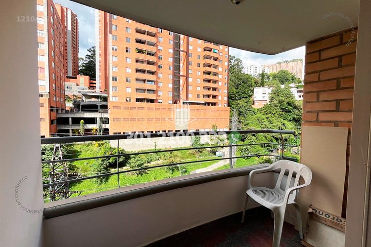 Apartamento de 2 alcobas en arriendo en Loma Del Indio, Medellín, 80 m² · foto 18 de 24