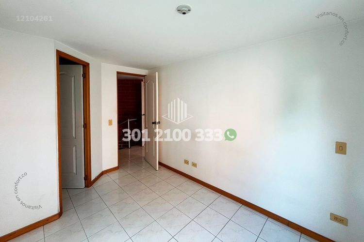 Apartamento de 2 alcobas en arriendo en Loma Del Indio, Medellín, 80 m² · foto 20 de 24