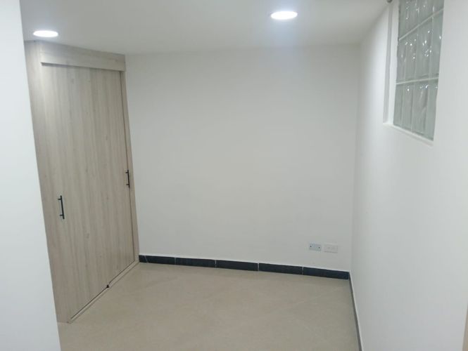 Apartamento de 3 alcobas en arriendo en Laureles, Medellín, 95 m² · foto 13 de 17