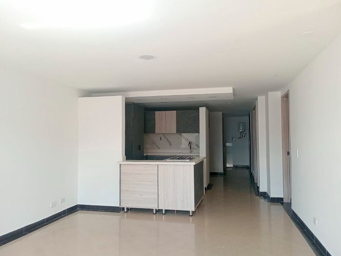 Apartamento de 3 alcobas en arriendo en Laureles, Medellín, 95 m² · foto 4 de 17