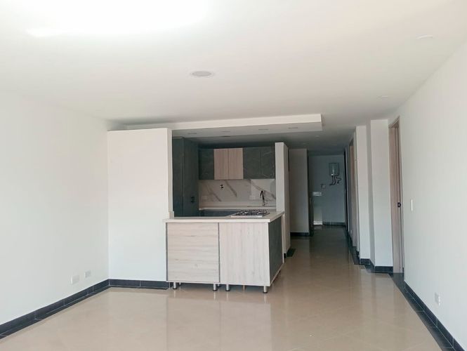 Apartamento de 3 alcobas en arriendo en Laureles, Medellín, 95 m² · foto 5 de 17