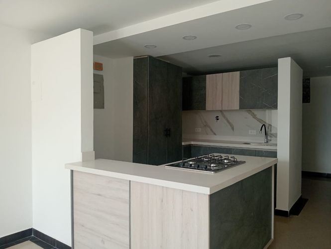 Apartamento de 3 alcobas en arriendo en Laureles, Medellín, 95 m² · foto 6 de 17