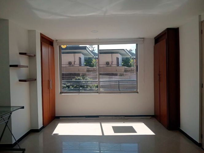 Apartamento de 3 alcobas en arriendo en Laureles, Medellín, 95 m² · foto 7 de 17