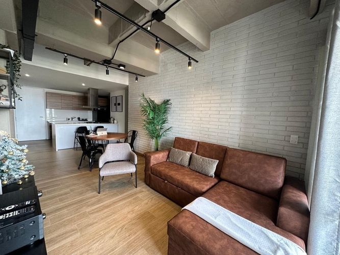 Apartamento de 2 alcobas en arriendo en El Poblado, Medellín, 97 m² · foto 3 de 15