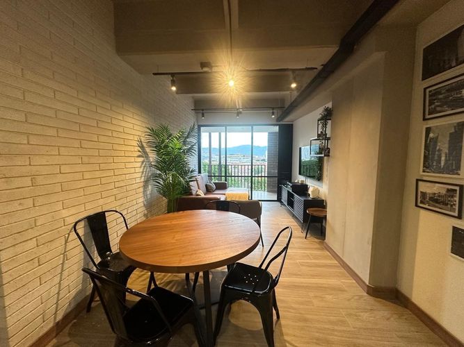 Apartamento de 2 alcobas en arriendo en El Poblado, Medellín, 97 m² · foto 2 de 15