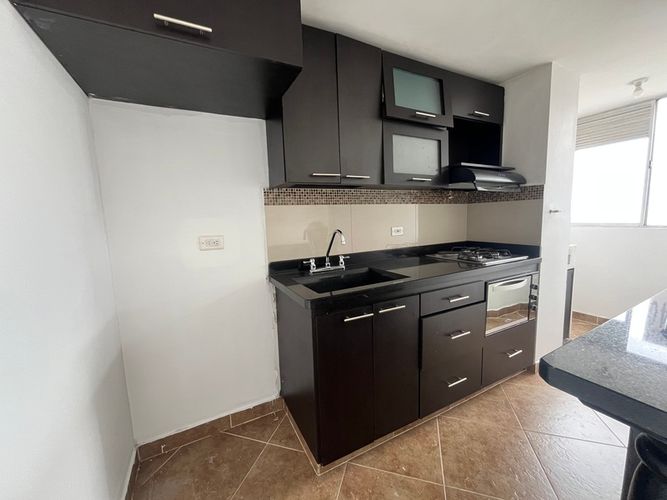 Apartamento de 2 alcobas en arriendo en Calle Larga, Medellín, 65 m² · foto 6 de 17