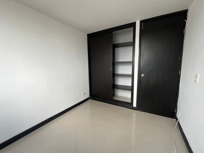 Apartamento de 2 alcobas en arriendo en Calle Larga, Medellín, 65 m² · foto 10 de 17