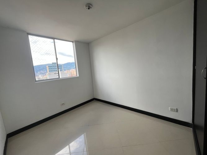 Apartamento de 2 alcobas en arriendo en Calle Larga, Medellín, 65 m² · foto 13 de 17