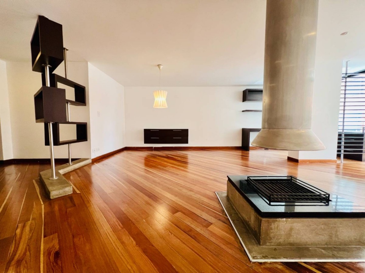 Apartamento en venta en Santa Barbara, Bogotá · foto 3 de 24