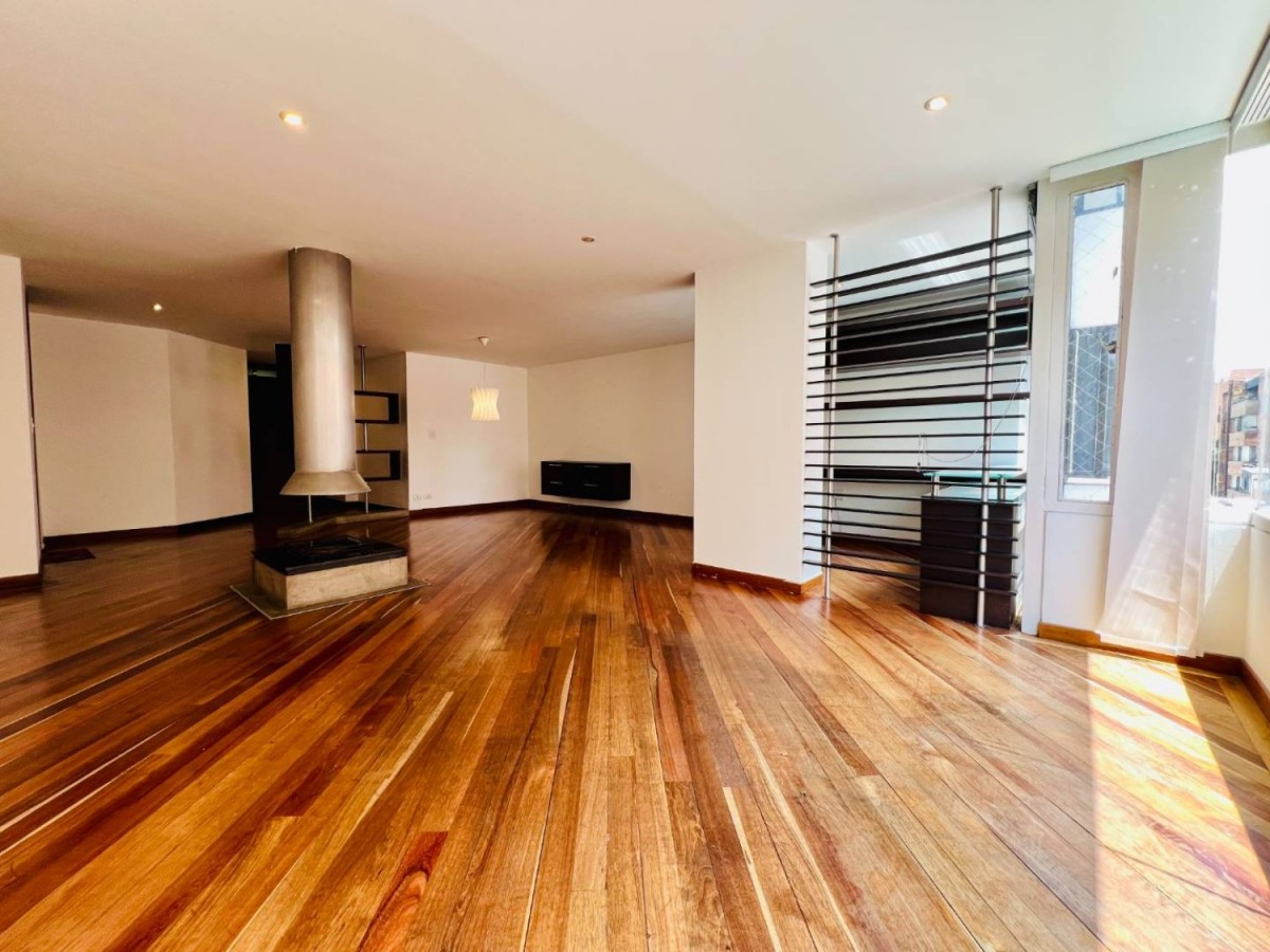 Apartamento en venta en Santa Barbara, Bogotá · foto 6 de 24