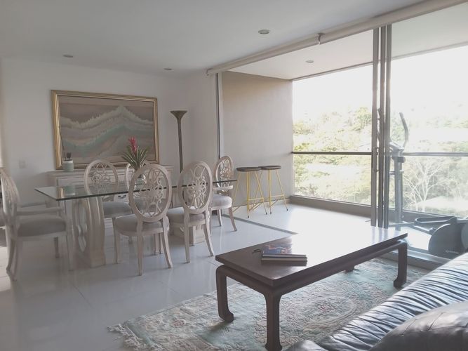Apartamento de 2 alcobas en arriendo en El Poblado, Medellín, 94 m² · foto 7 de 15