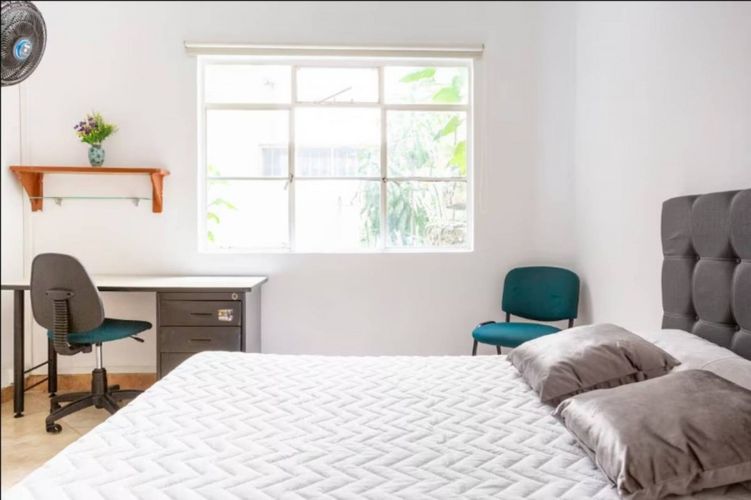 Casa de 5 alcobas en venta en Lorena, Medellín, 306 m² · foto 6 de 13