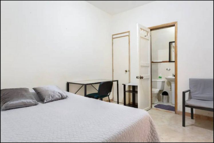 Casa de 5 alcobas en venta en Lorena, Medellín, 306 m² · foto 10 de 13