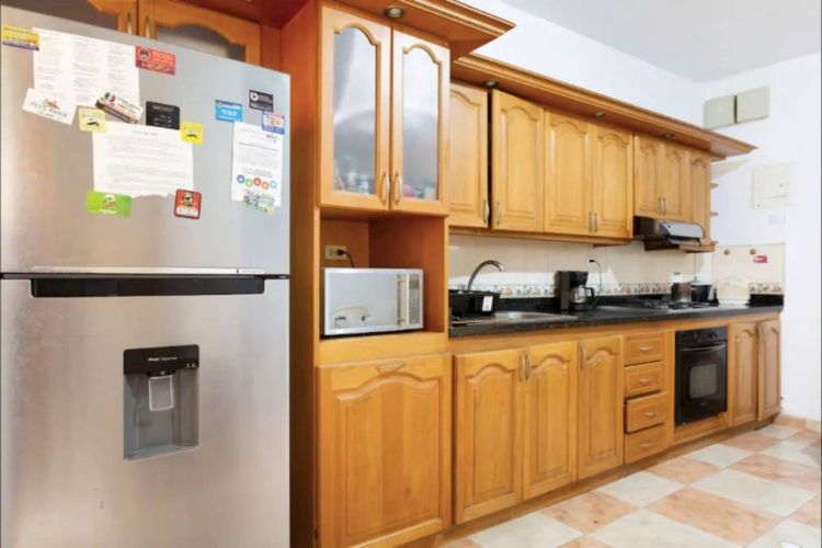 Casa de 5 alcobas en venta en Lorena, Medellín, 306 m² · foto 12 de 13