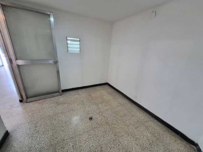 Local en arriendo en Boston, Medellín, 40 m² · foto 7 de 9