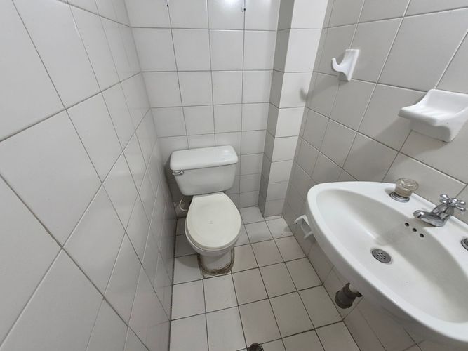Local en arriendo en Boston, Medellín, 40 m² · foto 8 de 9