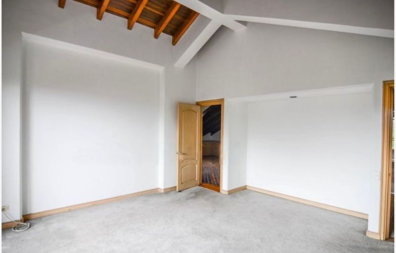Apartamento de 4 alcobas en venta en Club De Los Lagartos, Bogotá, 360 m² · foto 14 de 15