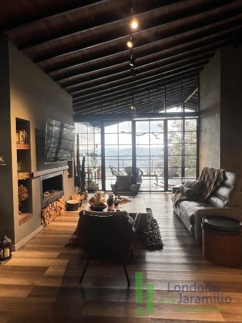 Casa de 3 alcobas en venta en Guarne · foto 17 de 20