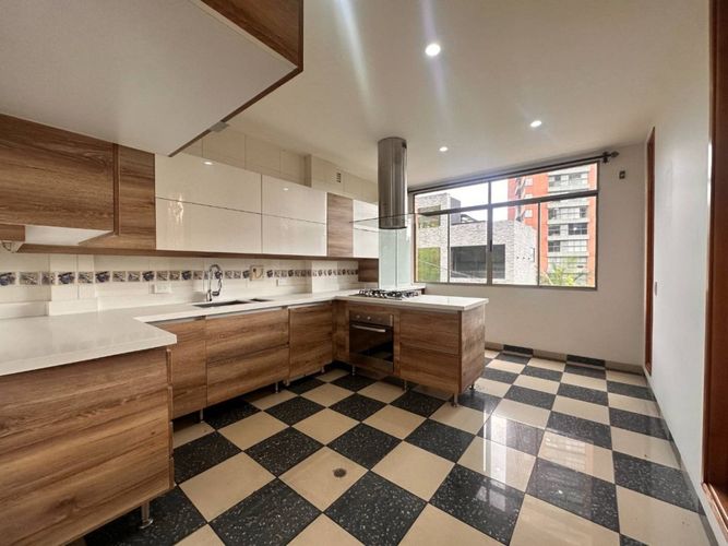 Casa de 4 alcobas en venta en Cola Del Zorro, Medellín, 325 m² · foto 15 de 24