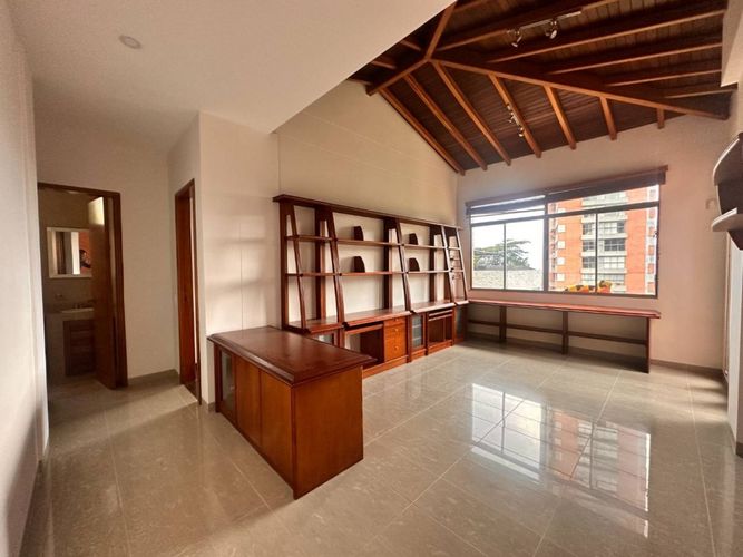Casa de 4 alcobas en venta en Cola Del Zorro, Medellín, 325 m² · foto 16 de 24