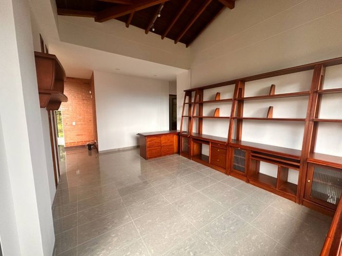 Casa de 4 alcobas en venta en Cola Del Zorro, Medellín, 325 m² · foto 17 de 24