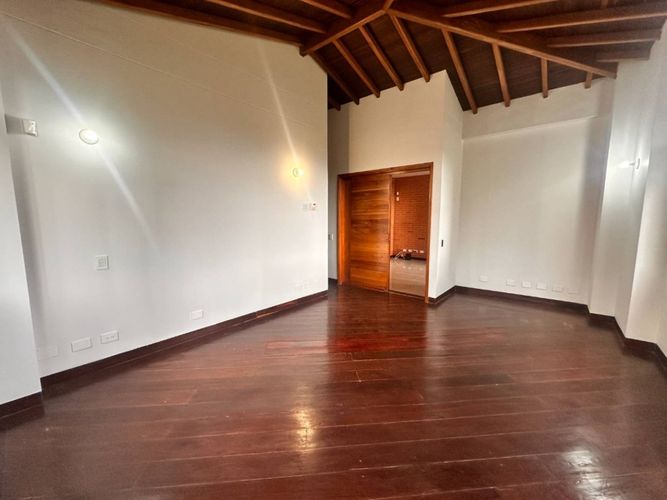 Casa de 4 alcobas en venta en Cola Del Zorro, Medellín, 325 m² · foto 24 de 24