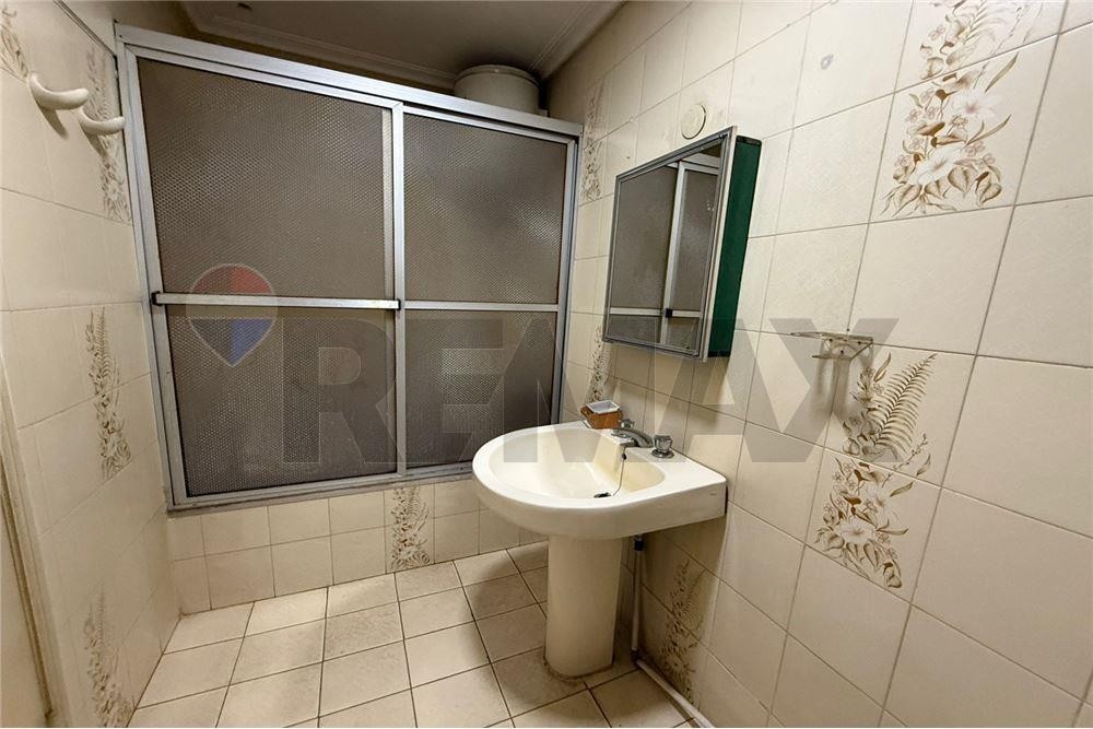 EN VENTA CONSULTORIO MÉDICO SOBRE LA AV. ESPAÑA EN EL BARRIO LAS MERCEDES — foto 2