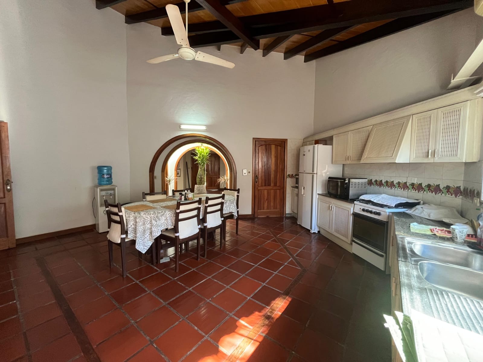 RESIDENCIA FRENTE AL LAGO C/ PLAYA PROPIA SANBER — foto 3