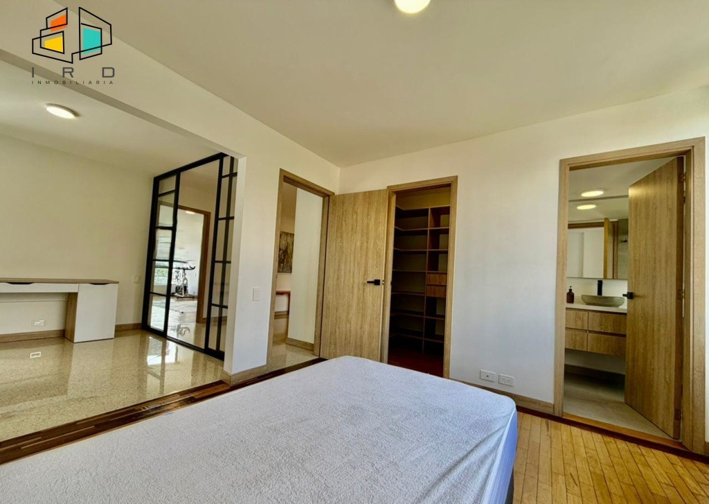 Apartamento en arriendo en El Poblado, Medellín · foto 21 de 24