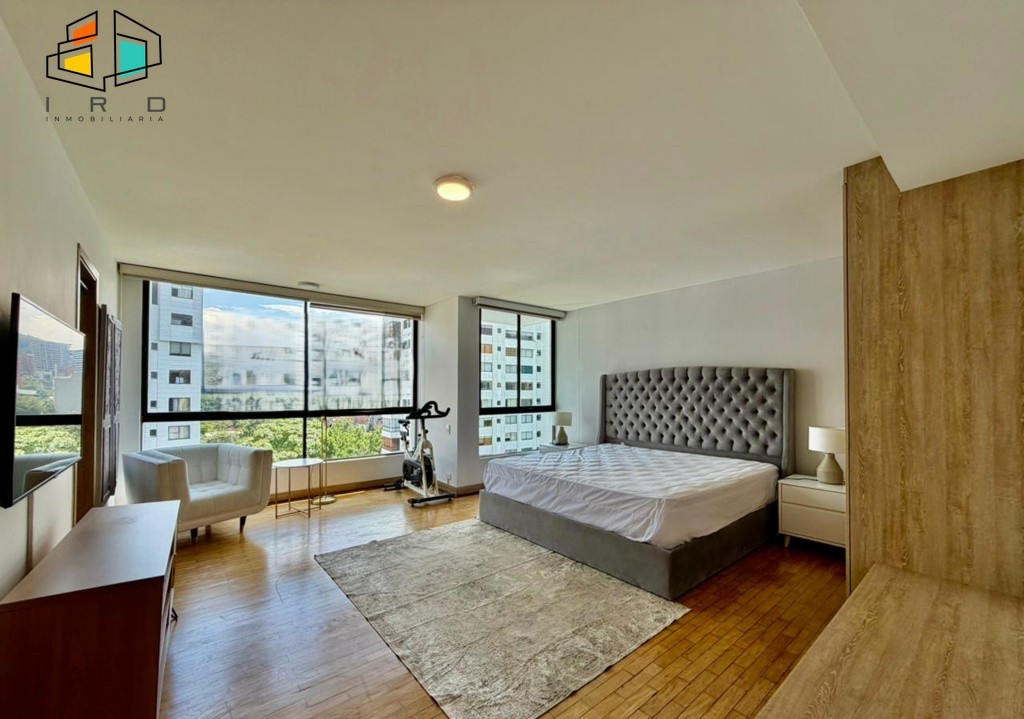 Apartamento en arriendo en El Poblado, Medellín · foto 17 de 24