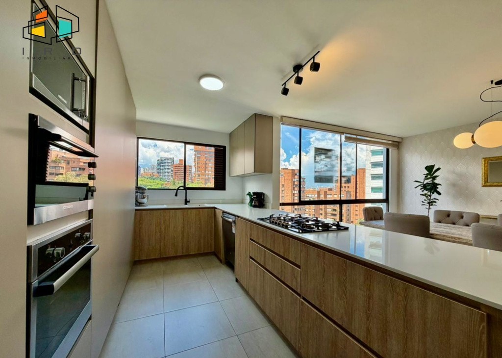 Apartamento en arriendo en El Poblado, Medellín · foto 12 de 24