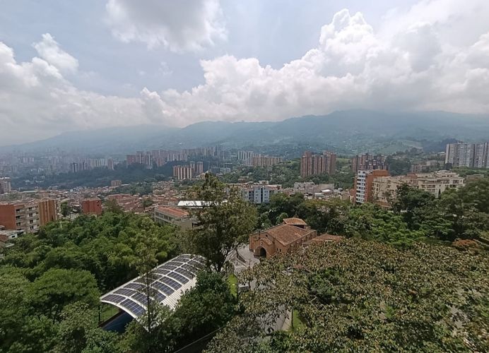 Apartamento de 3 alcobas en venta en Las Antillas, Envigado, 65 m² · foto 3 de 11
