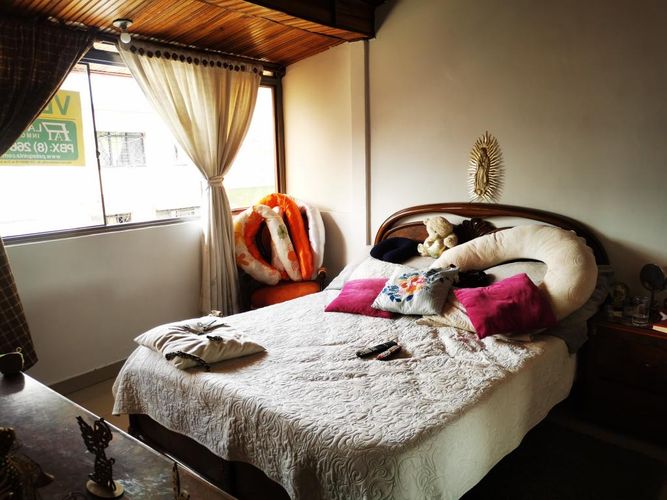 Casa de 11 alcobas en venta en La Francia, Ibagué, 381 m² · foto 9 de 14