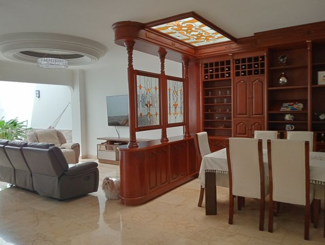 Casa de 5 alcobas en venta en Ciudad Jardin, Cali, 365 m² · foto 2 de 24