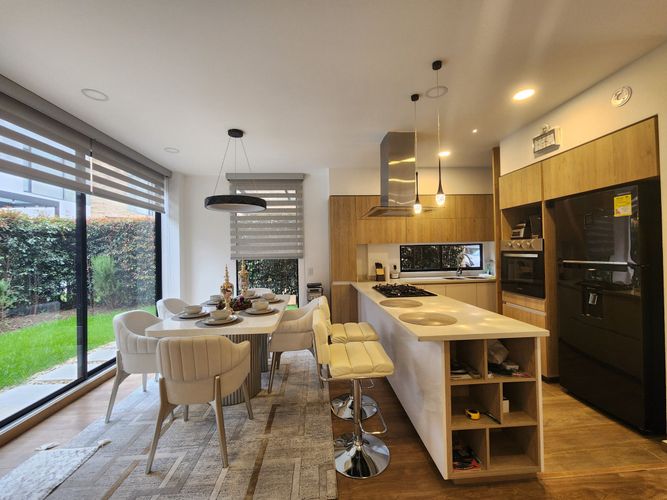 Casa de 3 alcobas en venta en Ub Los Geranios, Chía, 158 m² · foto 8 de 24