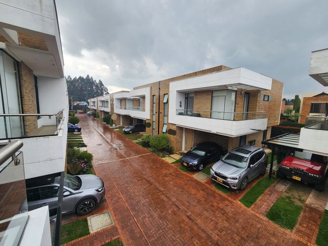 Casa de 3 alcobas en venta en Ub Los Geranios, Chía, 158 m² · foto 21 de 24
