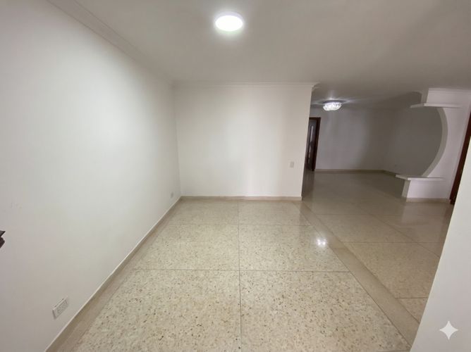 Apartamento de 3 alcobas en venta en Villa Country, Barranquilla, 139 m² · foto 4 de 20