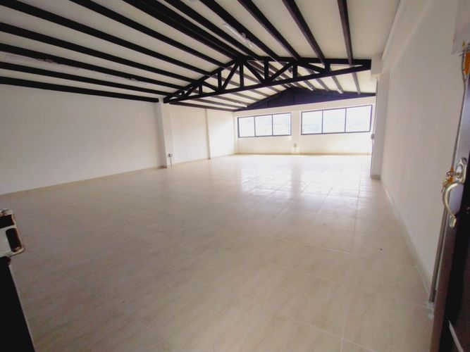 Local en arriendo en San Isidro, Medellín, 200 m² · foto 5 de 9