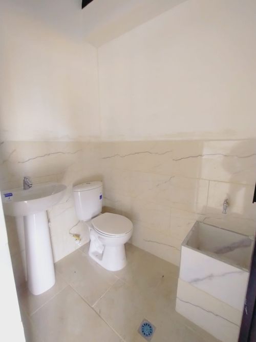 Local en arriendo en San Isidro, Medellín, 200 m² · foto 8 de 9
