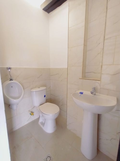 Local en arriendo en San Isidro, Medellín, 200 m² · foto 9 de 9