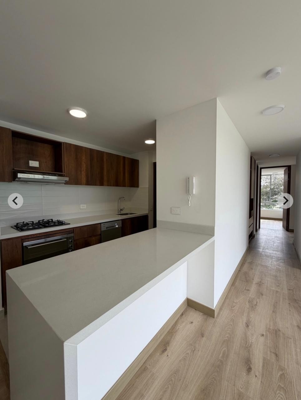 Apartamento en venta en Lagos De Torca, Bogotá · foto 4 de 15