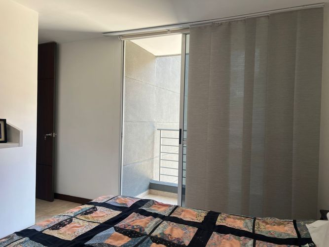 Apartamento de 3 alcobas en arriendo en Loma Del Esmeraldal, Envigado, 85 m² · foto 9 de 16